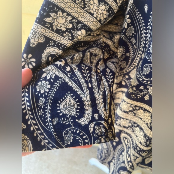 A.jesdani Women’s Top Blouse Plus 2XL Geometric 3/4 Roll Tab Sleeve V Neck - Picture 4 of 14